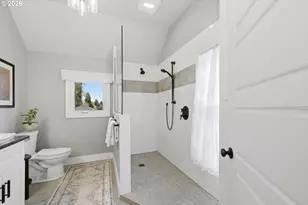 335 N H St, Cottage Grove, OR 97424 - Photo 24