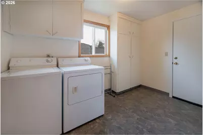 1333 Morningside Dr, Salem, OR 97302 - Photo 20