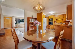 1333 Morningside Dr, Salem, OR 97302 - Photo 8