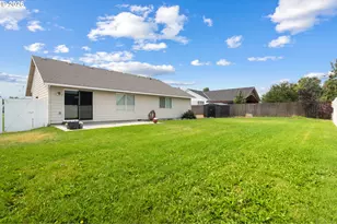 728 W Pheasant Ave, Hermiston, OR 97838 - Photo 26
