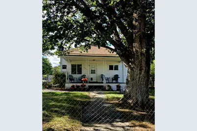 303 N A St, Condon, OR 97823 - Photo 1