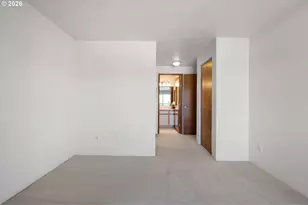 650 Harlow Rd, Springfield, OR 97477 - Photo 16