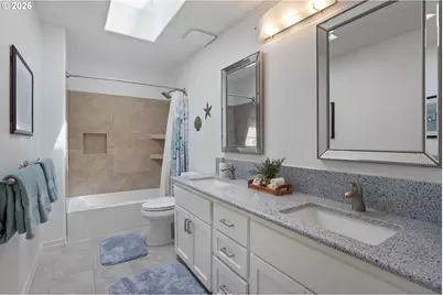 12425 NW Welsh Dr, Portland, OR 97229 - Photo 36