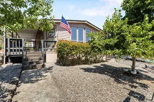 3659 NW Broad St, Roseburg, OR 97471 - Photo 38