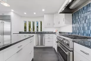 1 Hidalgo St, Lake Oswego, OR 97035 - Photo 12