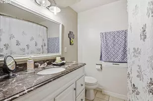 565 Brown Ct, Woodburn, OR 97071 - Photo 14