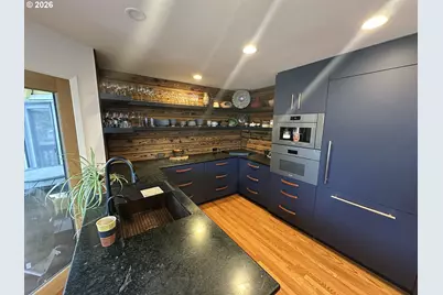 2540 NW Pacific St, Newport, OR 97365 - Photo 8