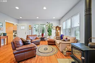 81645 Lost Creek Rd, Dexter, OR 97431 - Photo 12