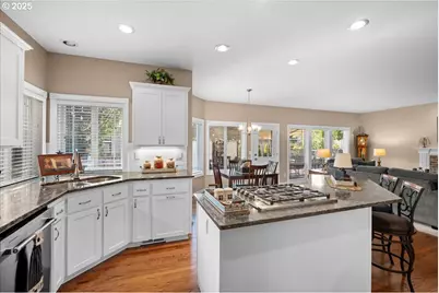 15255 NW Francesca Dr, Portland, OR 97229 - Photo 12