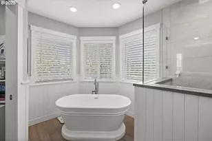 15255 NW Francesca Dr, Portland, OR 97229 - Photo 24