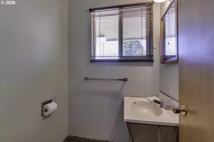 3027 Raymond St, Forest Grove, OR 97116 - Photo 20