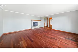 922 S 38th St, Springfield, OR 97478 - Photo 10