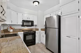 17839 SE Clay St, Portland, OR 97233 - Photo 14