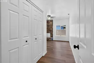 17839 SE Clay St, Portland, OR 97233 - Photo 30