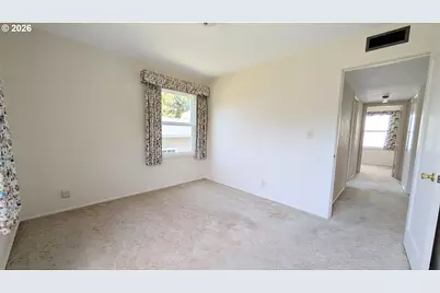 1778 Juniper Ave, Coos Bay, OR 97420 - Photo 12