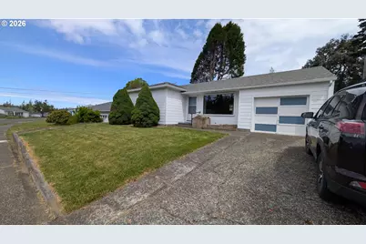 1778 Juniper Ave, Coos Bay, OR 97420 - Photo 2