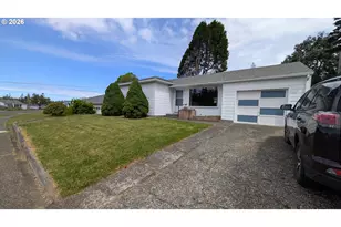 1778 Juniper Ave, Coos Bay, OR 97420 - Photo 2
