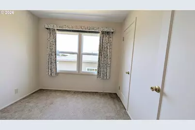 1778 Juniper Ave, Coos Bay, OR 97420 - Photo 14