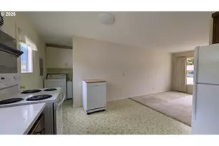 1778 Juniper Ave, Coos Bay, OR 97420 - Photo 8