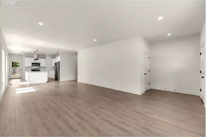 313 Cap Ave, Winlock, WA 98596 - Photo 8