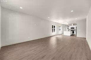 313 Cap Ave, Winlock, WA 98596 - Photo 6