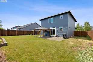 1350 Dahlia St, Woodburn, OR 97071 - Photo 32