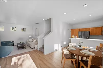 5243 Wales Dr, Eugene, OR 97402 - Photo 4