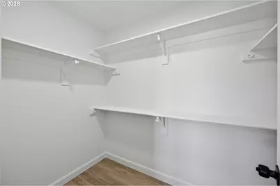 5243 Wales Dr, Eugene, OR 97402 - Photo 36