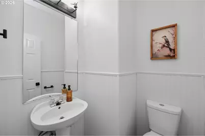 5243 Wales Dr, Eugene, OR 97402 - Photo 6