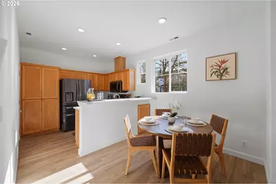 5243 Wales Dr, Eugene, OR 97402 - Photo 12