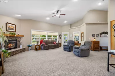 160 Spear Ln, Yoncalla, OR 97499 - Photo 10