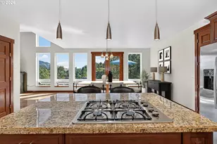 321 Upper Lakeview Rd, White Salmon, WA 98672 - Photo 12