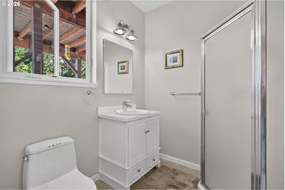321 Upper Lakeview Rd, White Salmon, WA 98672 - Photo 16