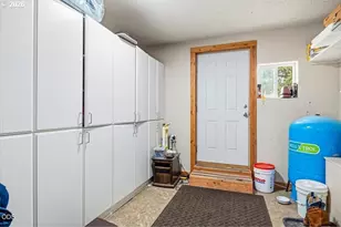 7995 SW Houston Lake Rd, Powell Butte, OR 97753 - Photo 14