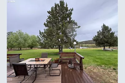 7995 SW Houston Lake Rd, Powell Butte, OR 97753 - Photo 16