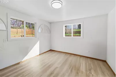 1375 Pleasant View Dr, Cottage Grove, OR 97424 - Photo 28