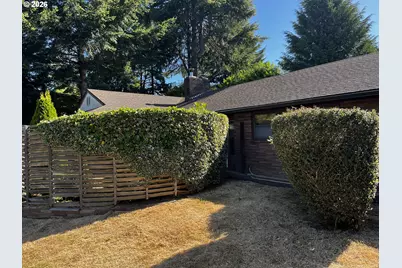 1650 N 17th St, Coos Bay, OR 97420 - Photo 1