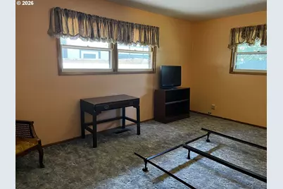 1650 N 17th St, Coos Bay, OR 97420 - Photo 26