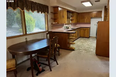1650 N 17th St, Coos Bay, OR 97420 - Photo 18