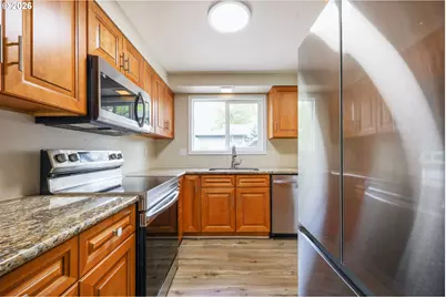 4921 SW 59th Ave #7, Portland, OR 97221 - Photo 10