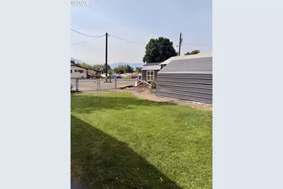 248 E 6th St, Prairie City, OR 97869 - Photo 30