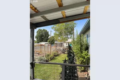248 E 6th St, Prairie City, OR 97869 - Photo 2