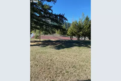 818 Celilo, North Bonneville, WA 98639 - Photo 36