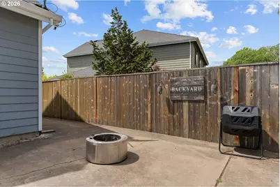 2011 N Albany Rd, Albany, OR 97321 - Photo 40