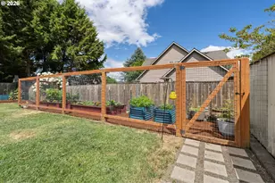 2011 N Albany Rd, Albany, OR 97321 - Photo 42