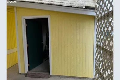 1199 N Terry St #139, Eugene, OR 97402 - Photo 12