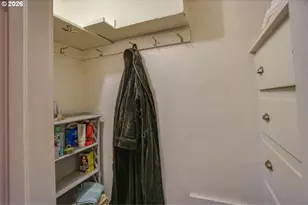 933 NE 3rd Ave, Camas, WA 98607 - Photo 20