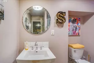 933 NE 3rd Ave, Camas, WA 98607 - Photo 38