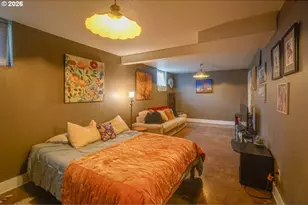 933 NE 3rd Ave, Camas, WA 98607 - Photo 32