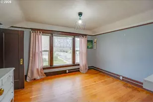 933 NE 3rd Ave, Camas, WA 98607 - Photo 22